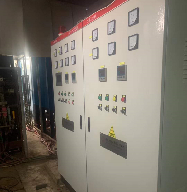 ���մ��¹��I(y��)�t���޹�˾�ڟo(w��)�a����{(di��o)ԇ500KW�_(t��i)܇(ch��)�t�����